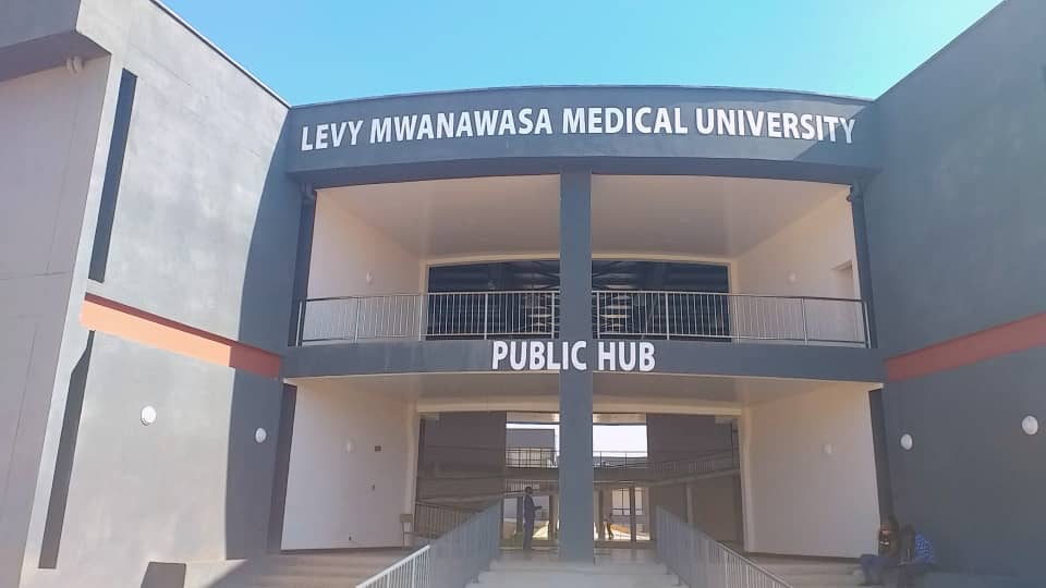 Sunday Chanda on Twitter: "HEALTH SECTOR UNDER PF #AboutToday :Took time to  appreciate developmental projects under the PF-led ~LEVY MWANAWASA MEDICAL  UNIVERSITY… https://t.co/tQFqh6XQjn"