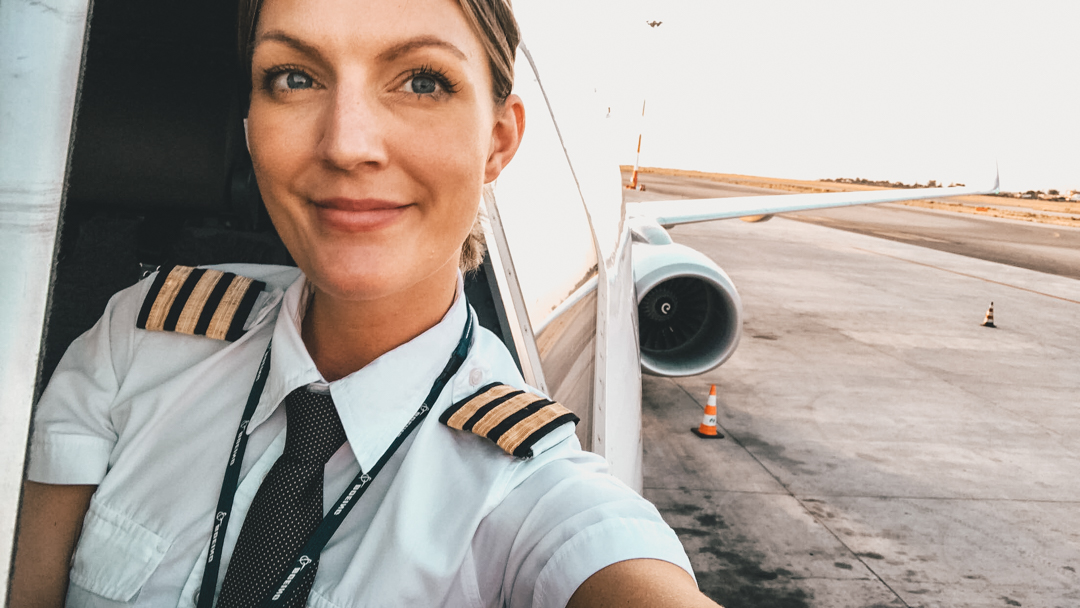 Five Steps to Become An Airline Pilot - @pilotmaria