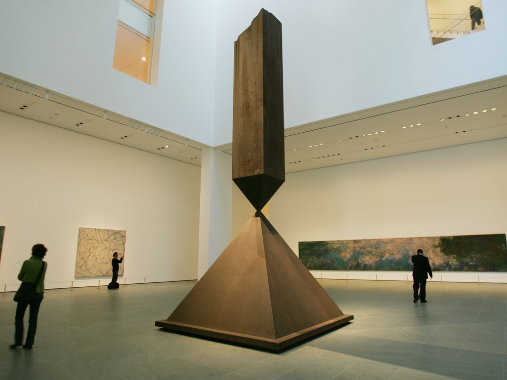 Barnett Newman sculpture